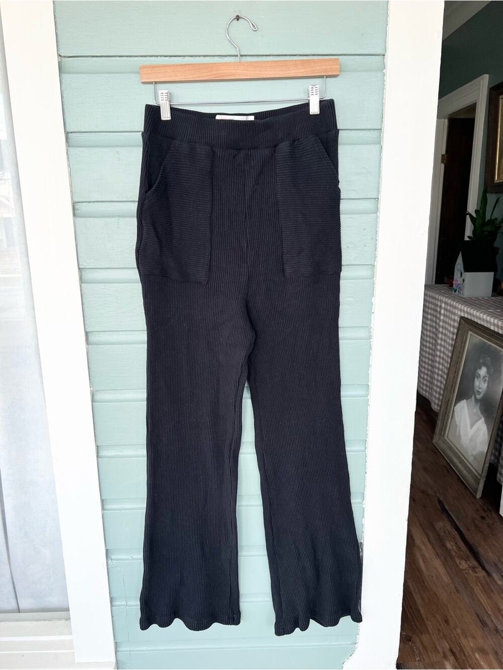 Free people beach black ribbed knit flare pants pull on elastic casual summer M